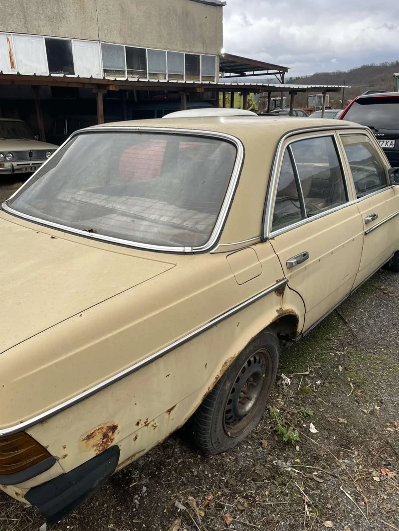 Mercedes-Benz 123, снимка 6 - Автомобили и джипове - 48092349