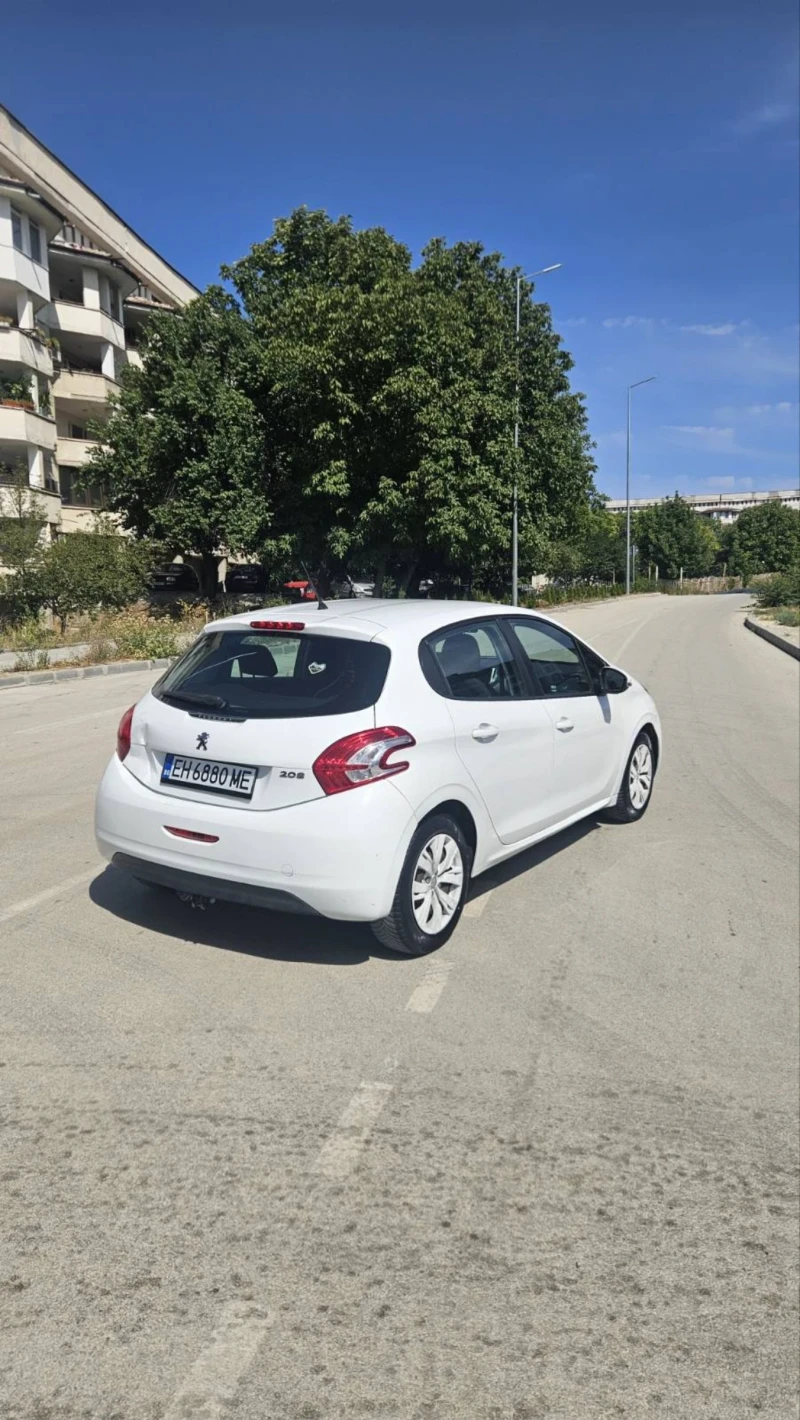 Peugeot 208 1.4 hdi, снимка 2 - Автомобили и джипове - 51366090