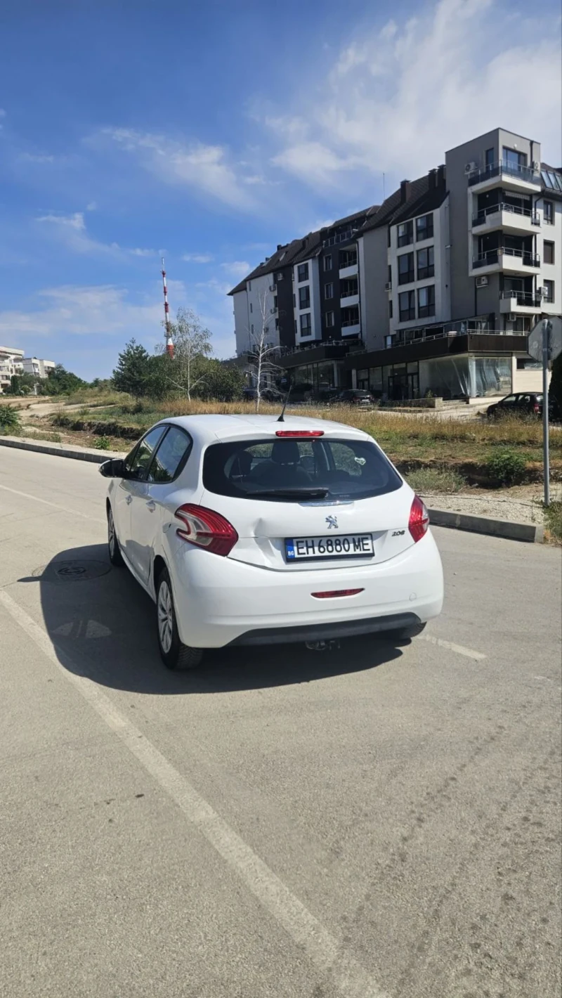 Peugeot 208 1.4 hdi, снимка 5 - Автомобили и джипове - 51366090