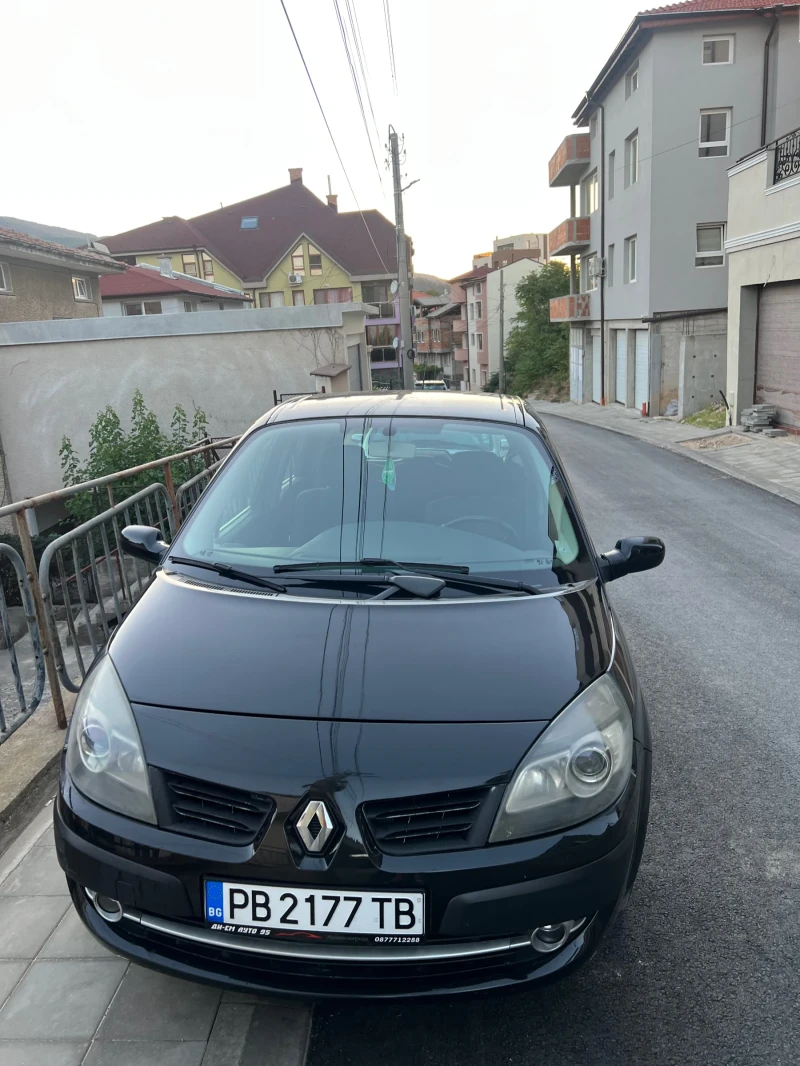 Renault Scenic 1.6 газ/бензин, снимка 5 - Автомобили и джипове - 52819819