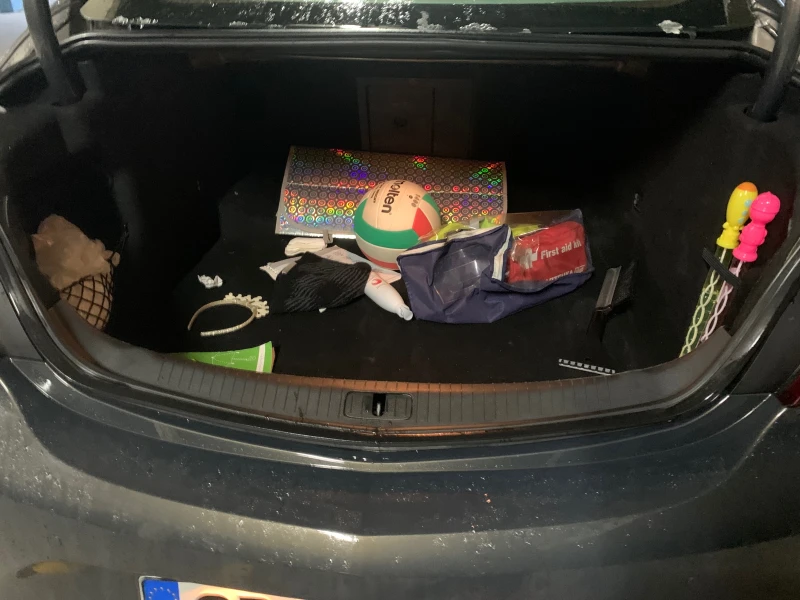 Opel Insignia 2.0 CDTi, снимка 10 - Автомобили и джипове - 52891985