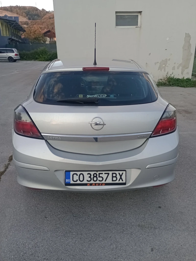 Opel Astra, снимка 4 - Автомобили и джипове - 52004775