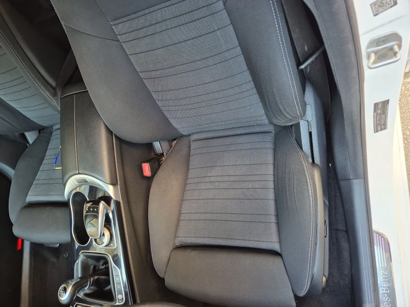 Mercedes-Benz C 200 1600, снимка 14 - Автомобили и джипове - 52524789