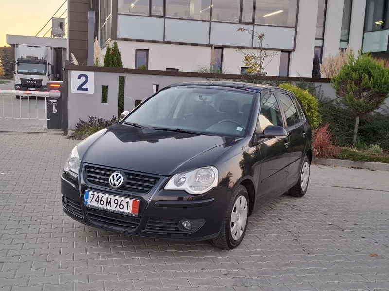 VW Polo 1.2i* (60кс)* FACELIFT* * НОВ ВНОС* * , снимка 2 - Автомобили и джипове - 52227685