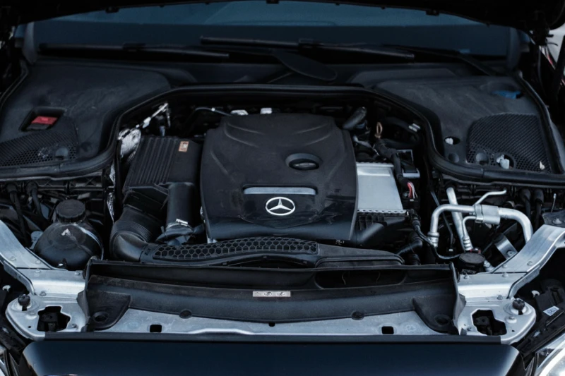 Mercedes-Benz E 200 T-model, снимка 10 - Автомобили и джипове - 52244194