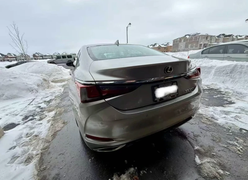 Lexus ES 350 БЕЗ ИНЦИДЕНТИ * * ОБДУХВАНЕ * * CARFAX * * ЛИЗИНГ , снимка 4 - Автомобили и джипове - 53505172