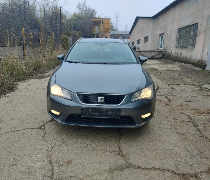 Seat Leon 1.6 TDI ST, снимка 8 - Автомобили и джипове - 53517796