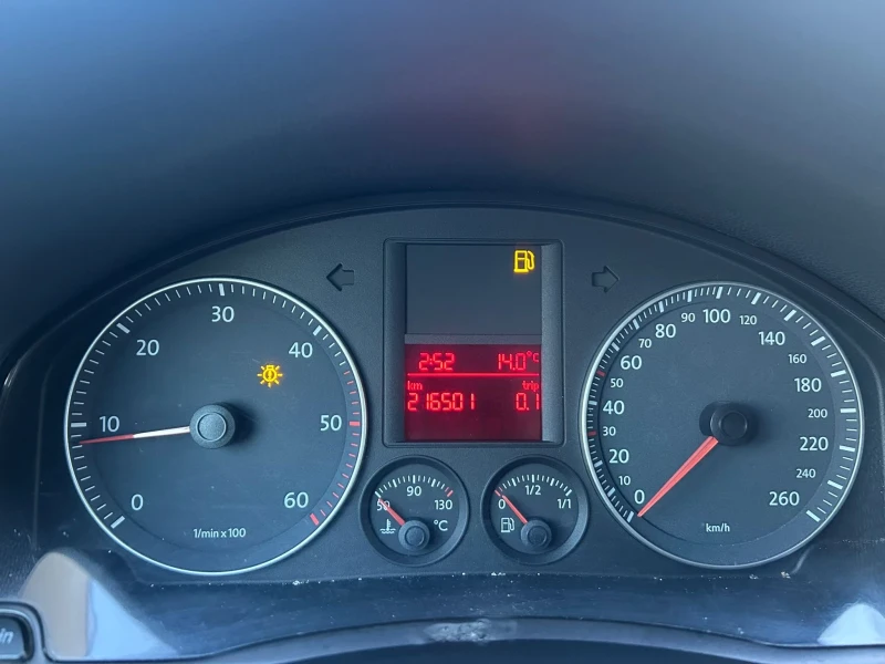 VW Golf 1.9 105 коня отлично състояние!!!! - 5480 лв. - 69371330 | Car24.bg