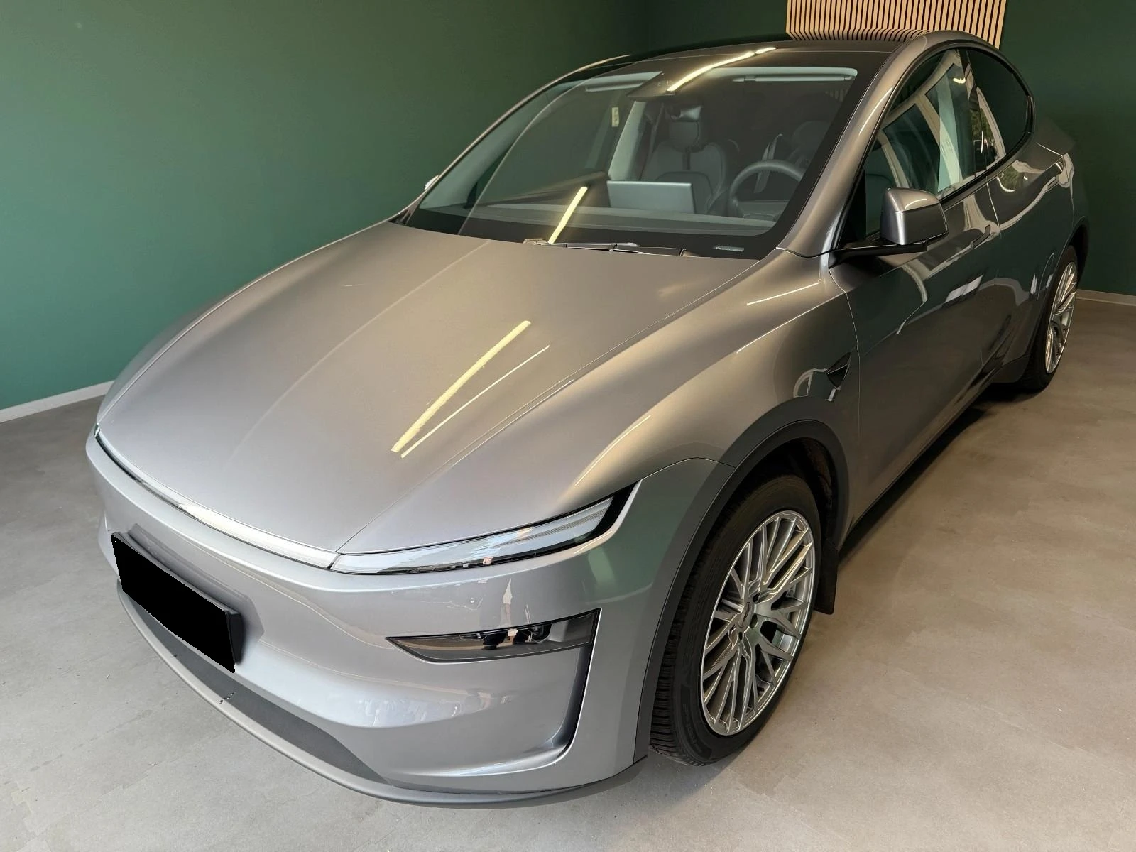 Tesla Model Y JUNIPER-LAUNCH* EDITION* LONG-RANGE* AWD* PANO* DI, снимка 1