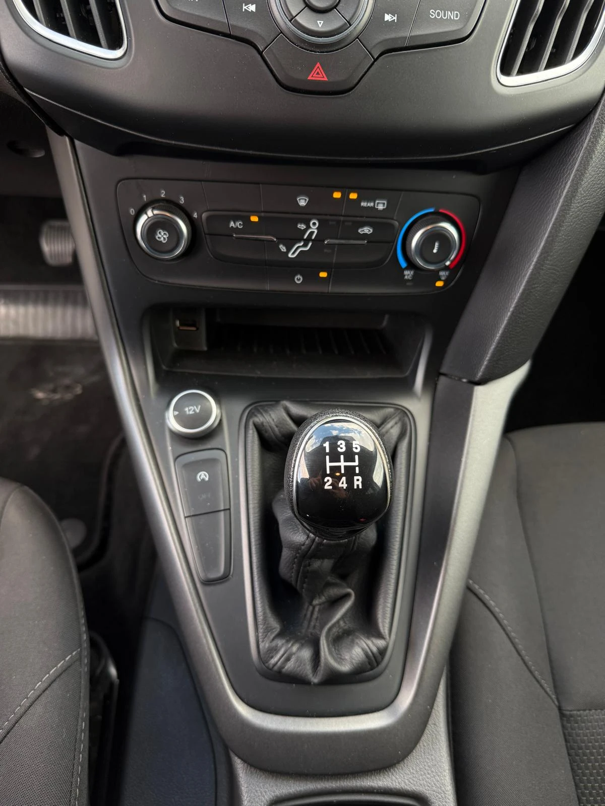 Ford Focus 1.0 i Ecoboost/Euro6/Климатик/Собствен лизинг | Mobile.bg — изображение 13