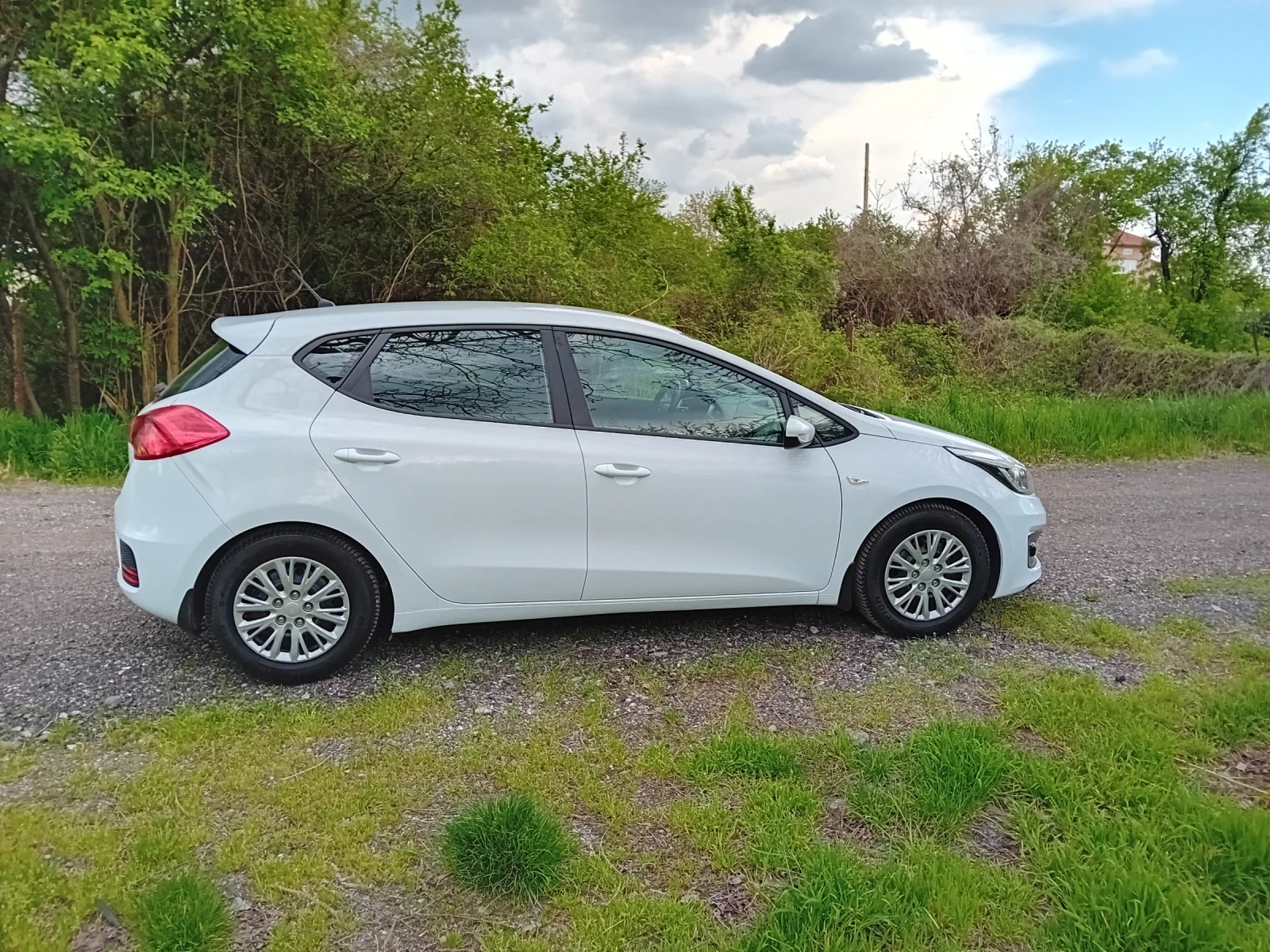Kia Ceed 1.6 БЕНЗИН - изображение 4