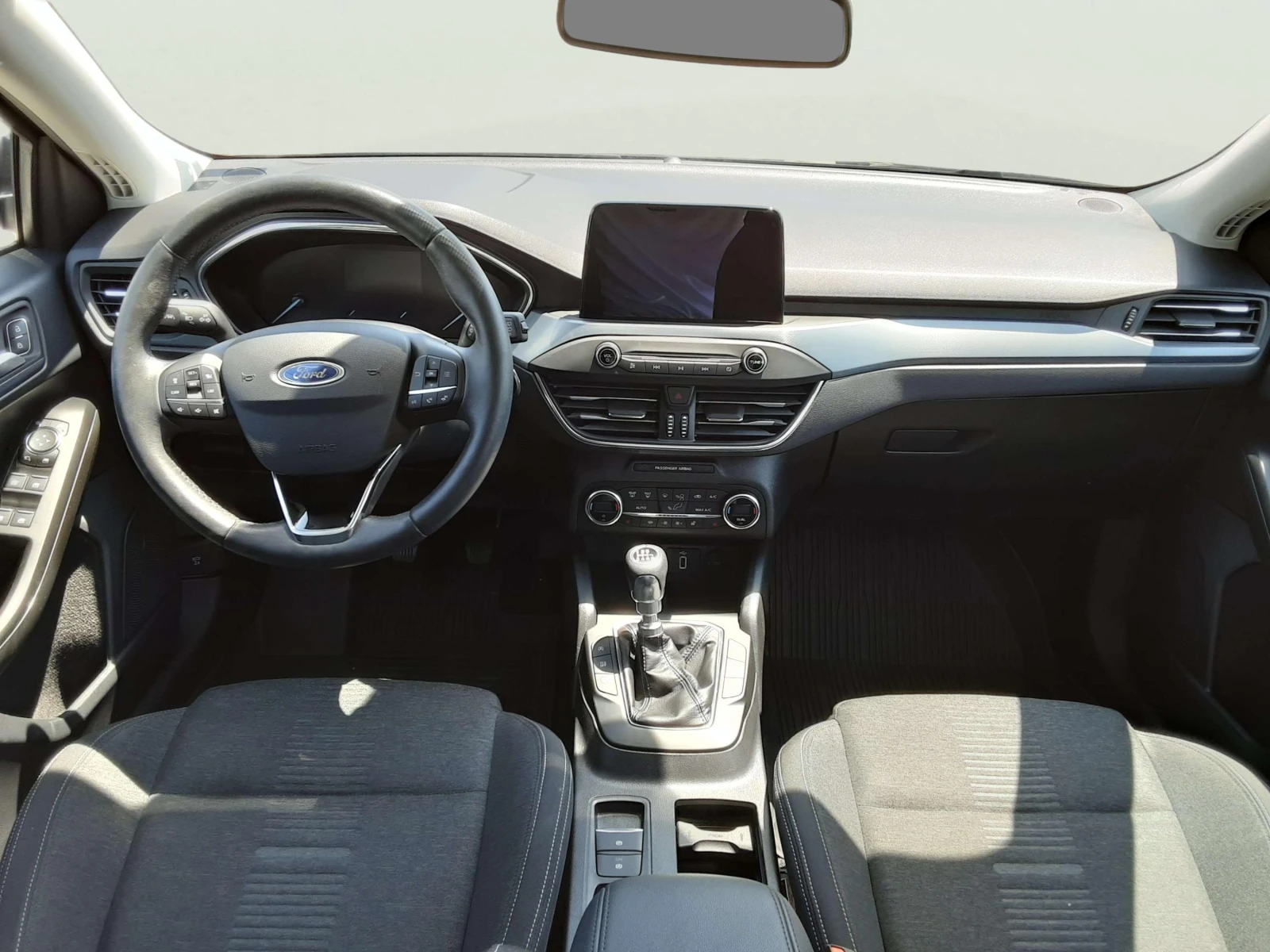 Ford Focus 1.0 EcoBoost - изображение 10