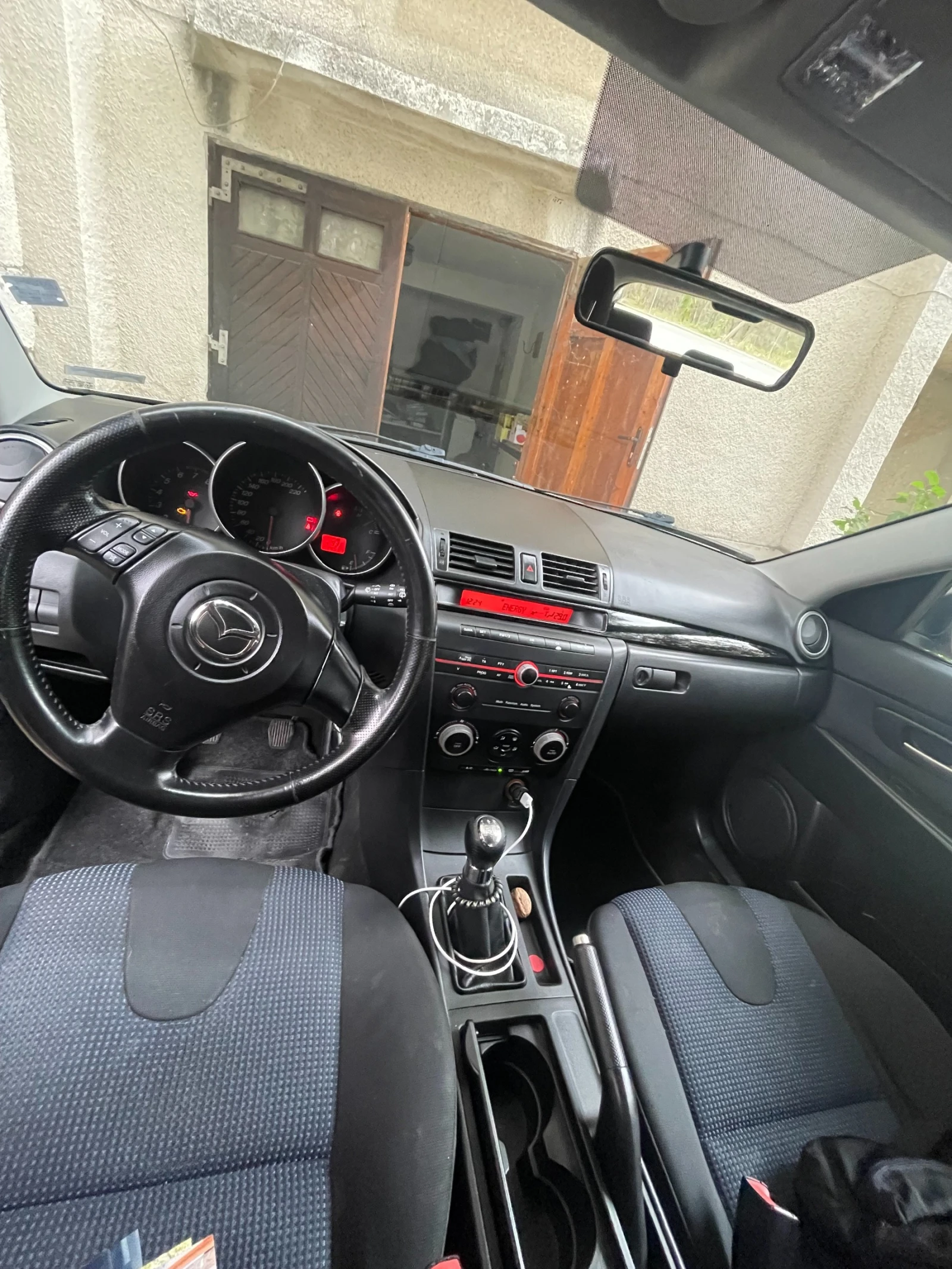 Mazda 3  - изображение 3