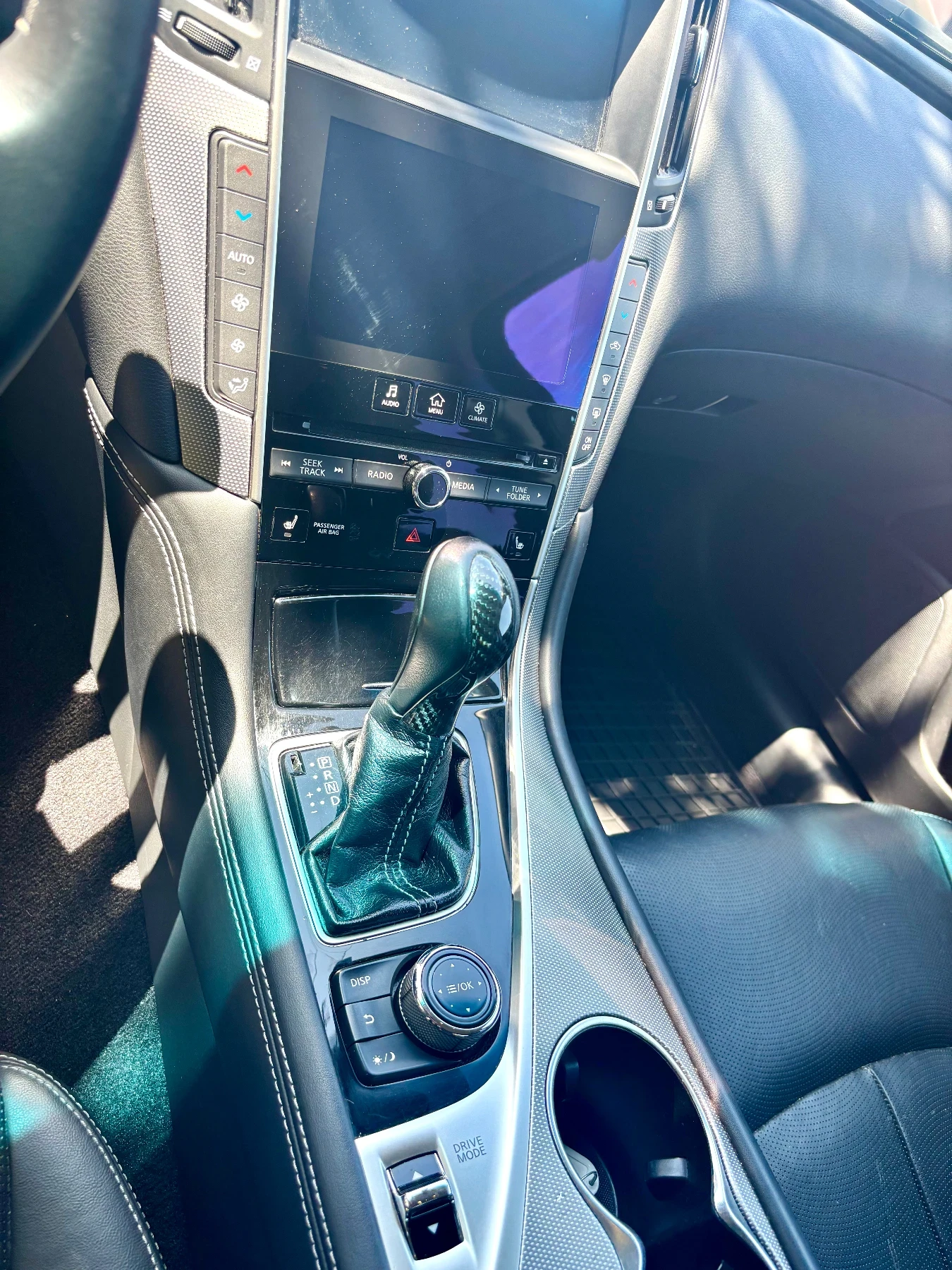 Infiniti Q50 2.2 - изображение 6
