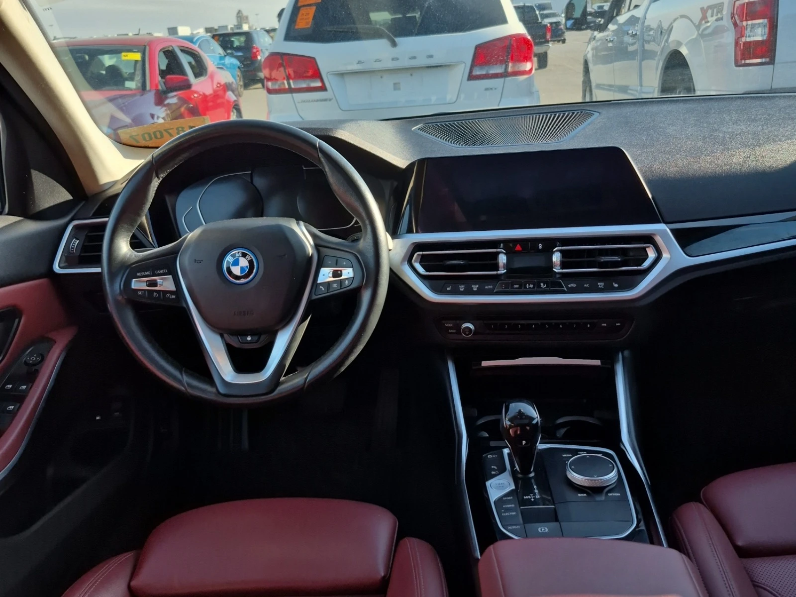 BMW 330 * * CARFAX * * АВТО КРЕДИТ * *  - изображение 6