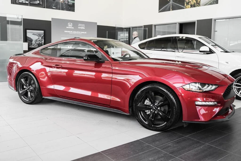 Ford Mustang EcoBoost Coupe * АвтоКредит* (ЦЕНА ДО БГ) - изображение 3