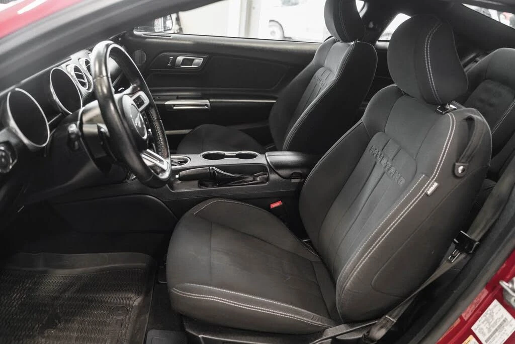 Ford Mustang EcoBoost Coupe * АвтоКредит* (ЦЕНА ДО БГ) - изображение 9
