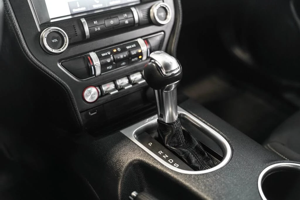 Ford Mustang EcoBoost Coupe * АвтоКредит* (ЦЕНА ДО БГ) | Mobile.bg — изображение 14