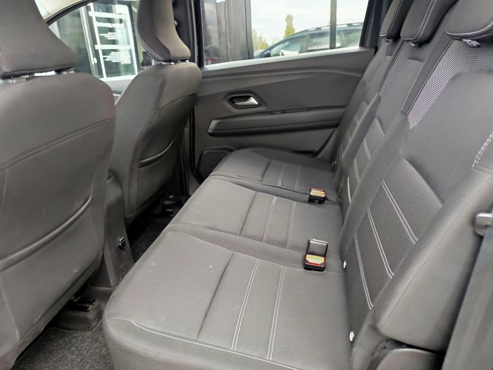 Dacia Jogger 1.0/ 100.. // 6+ 1. | Mobile.bg   15