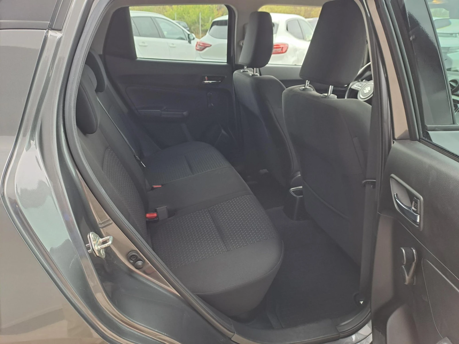 Suzuki Swift 1. 2 GL+ Special HYBRID | Mobile.bg   16