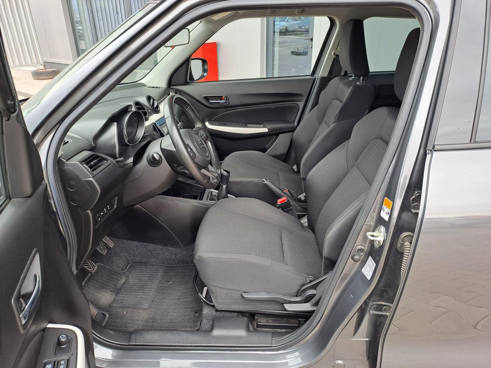 Suzuki Swift 1. 2 GL+ Special HYBRID | Mobile.bg   12