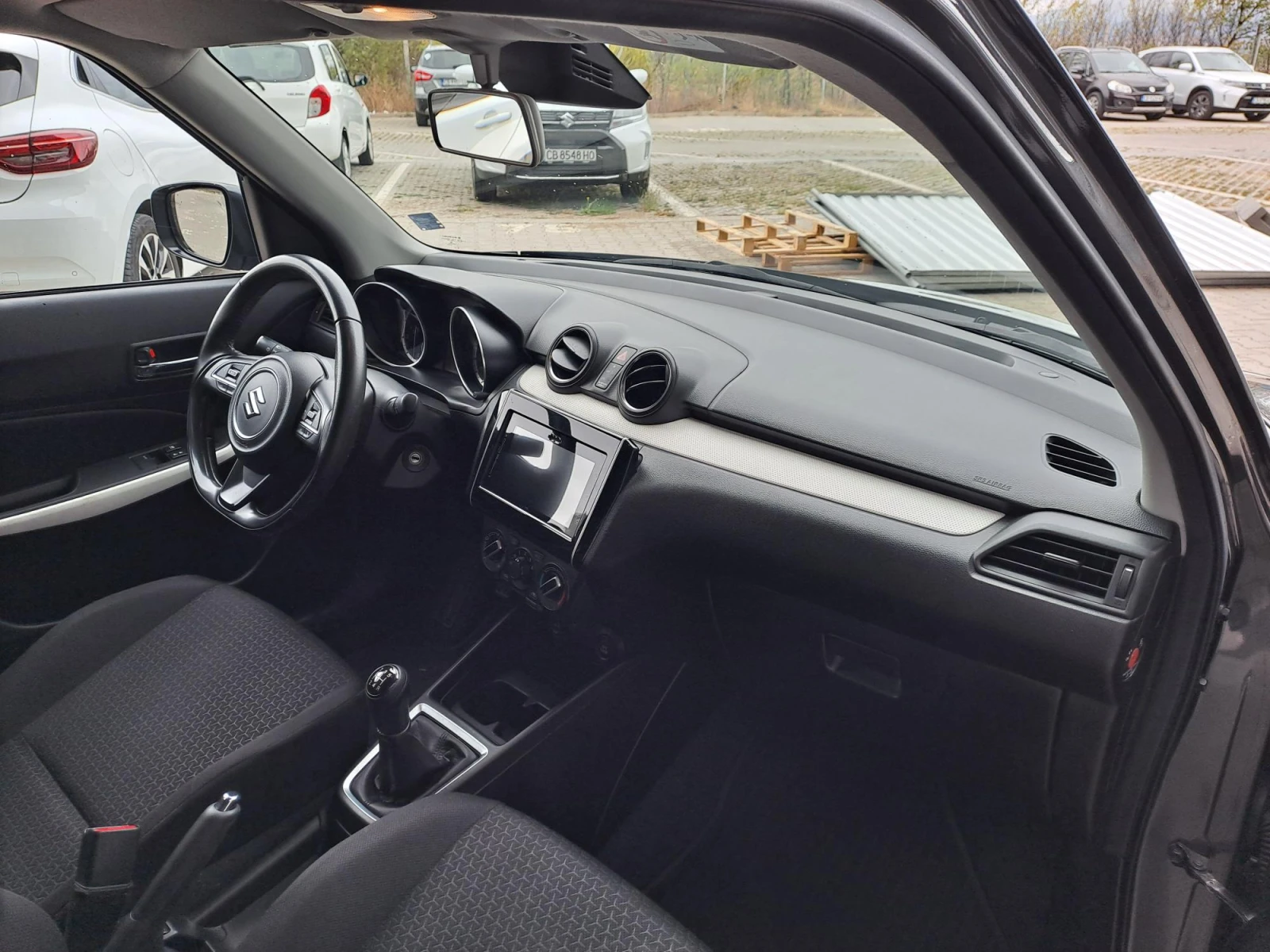 Suzuki Swift 1. 2 GL+ Special HYBRID - изображение 9