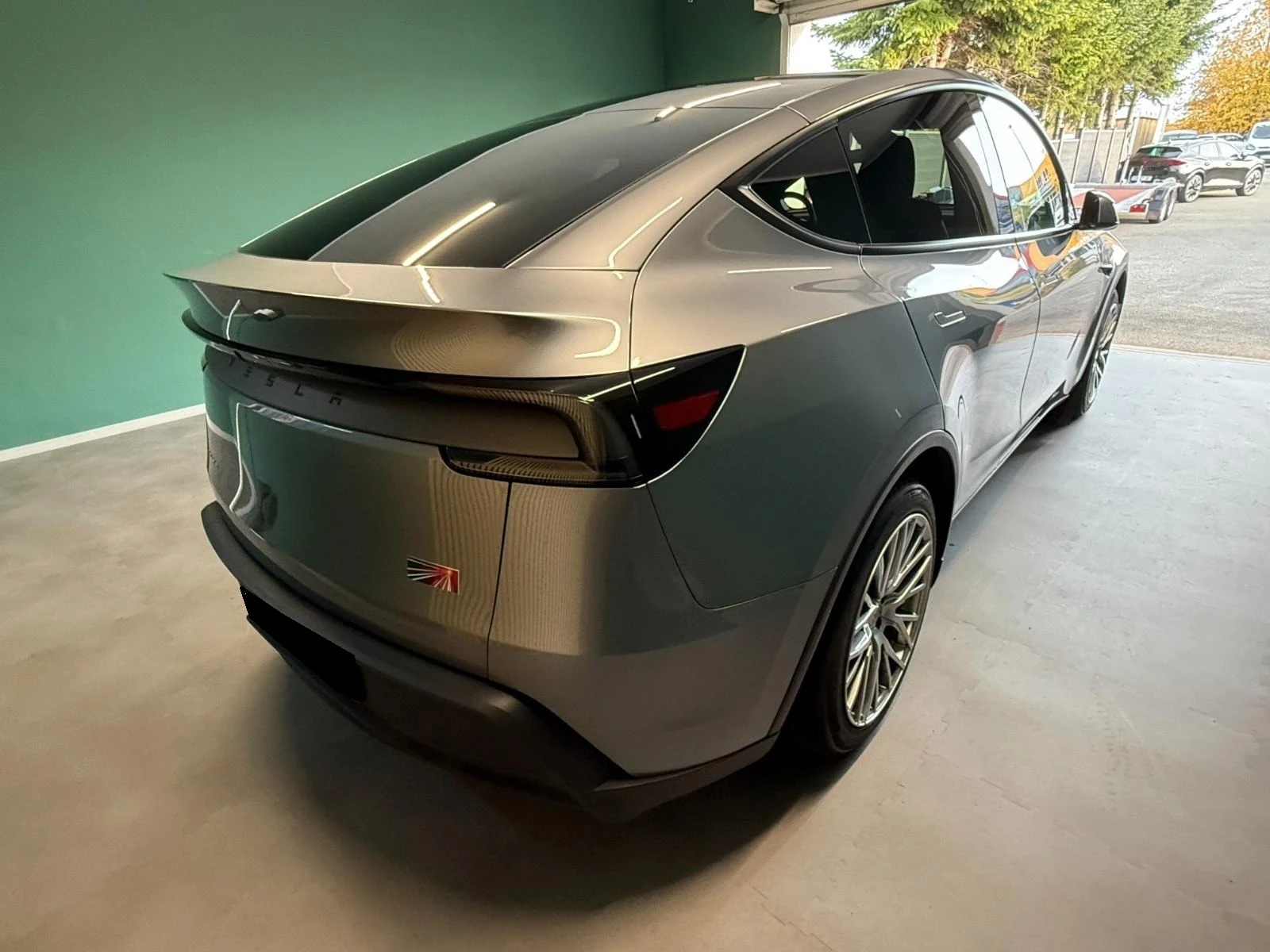 Tesla Model Y JUNIPER-LAUNCH* EDITION* LONG-RANGE* AWD* PANO* DI - изображение 5