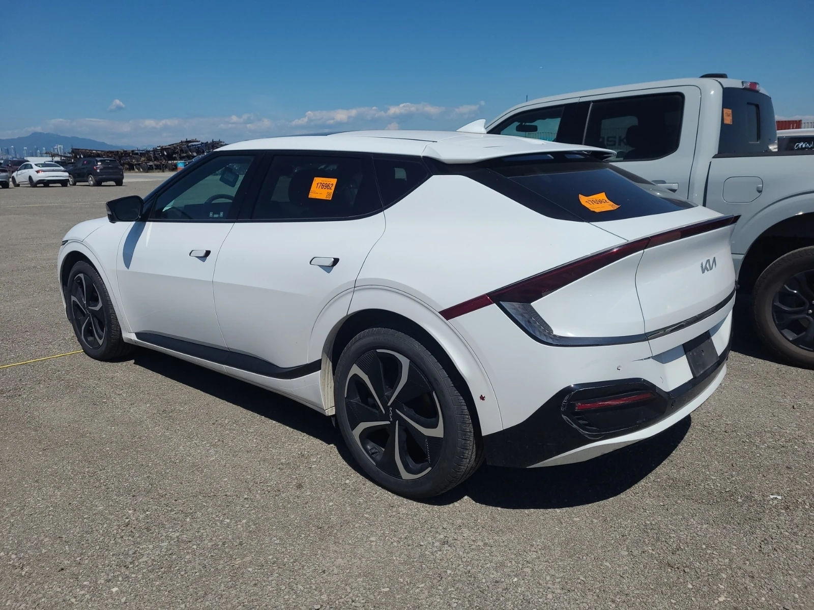 Kia EV6 * GT line* CARFAX * БЕЗ ПЪРВОНАЧАЛНА ВНОСКА - изображение 4