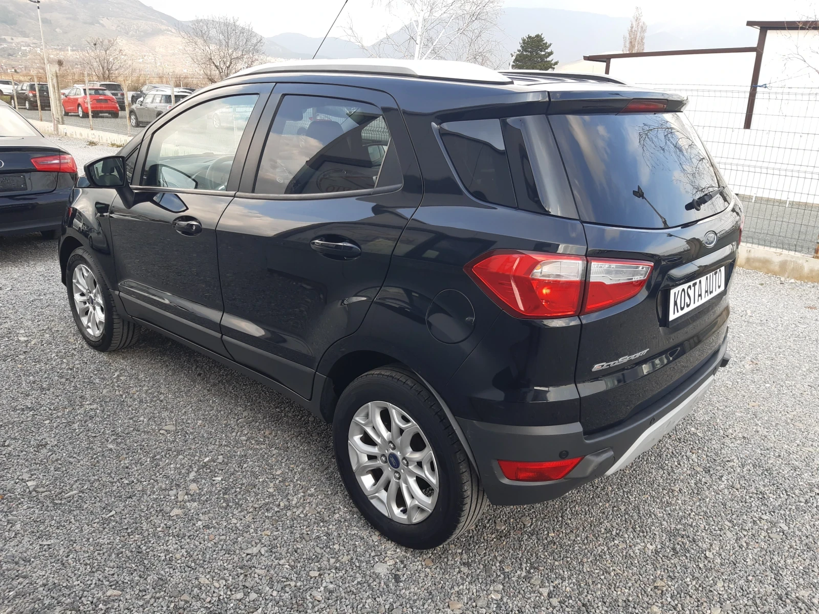 Ford EcoSport, снимка 7 - Автомобили и джипове - 52553585