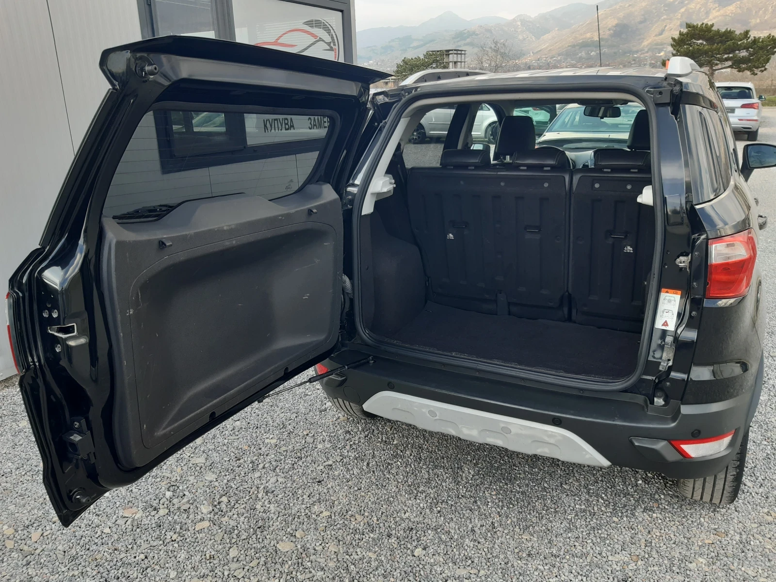 Ford EcoSport, снимка 16 - Автомобили и джипове - 52553585