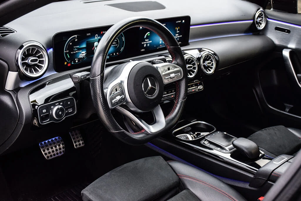 Mercedes-Benz A 220 4Matic* * (  ) | Mobile.bg   10