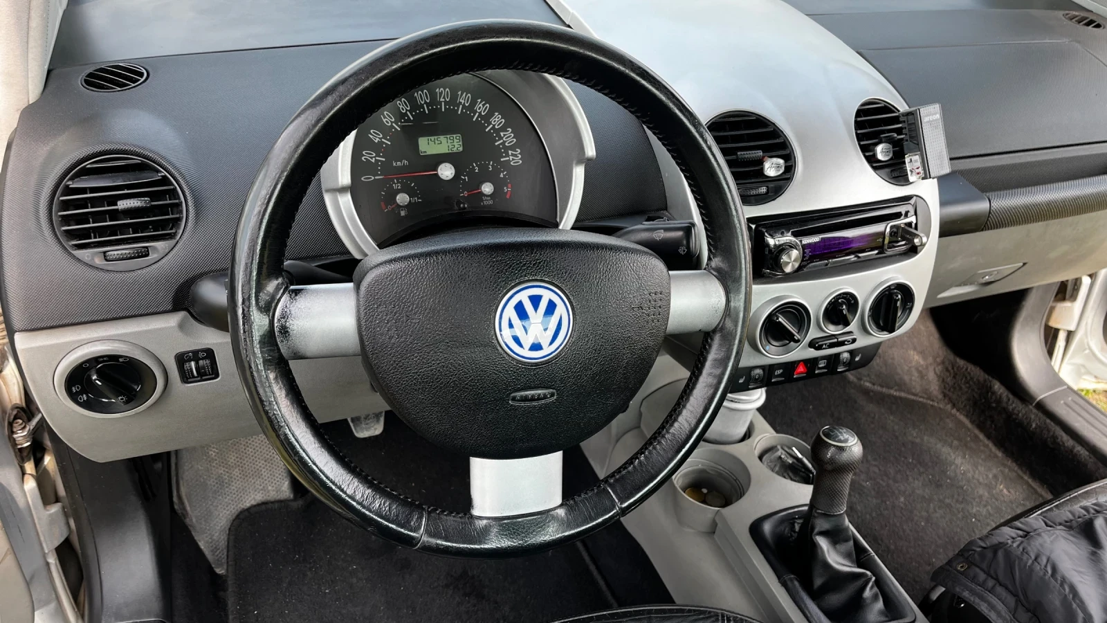 VW Beetle 1.9 TDI 110PS, снимка 5 - Автомобили и джипове - 54129958