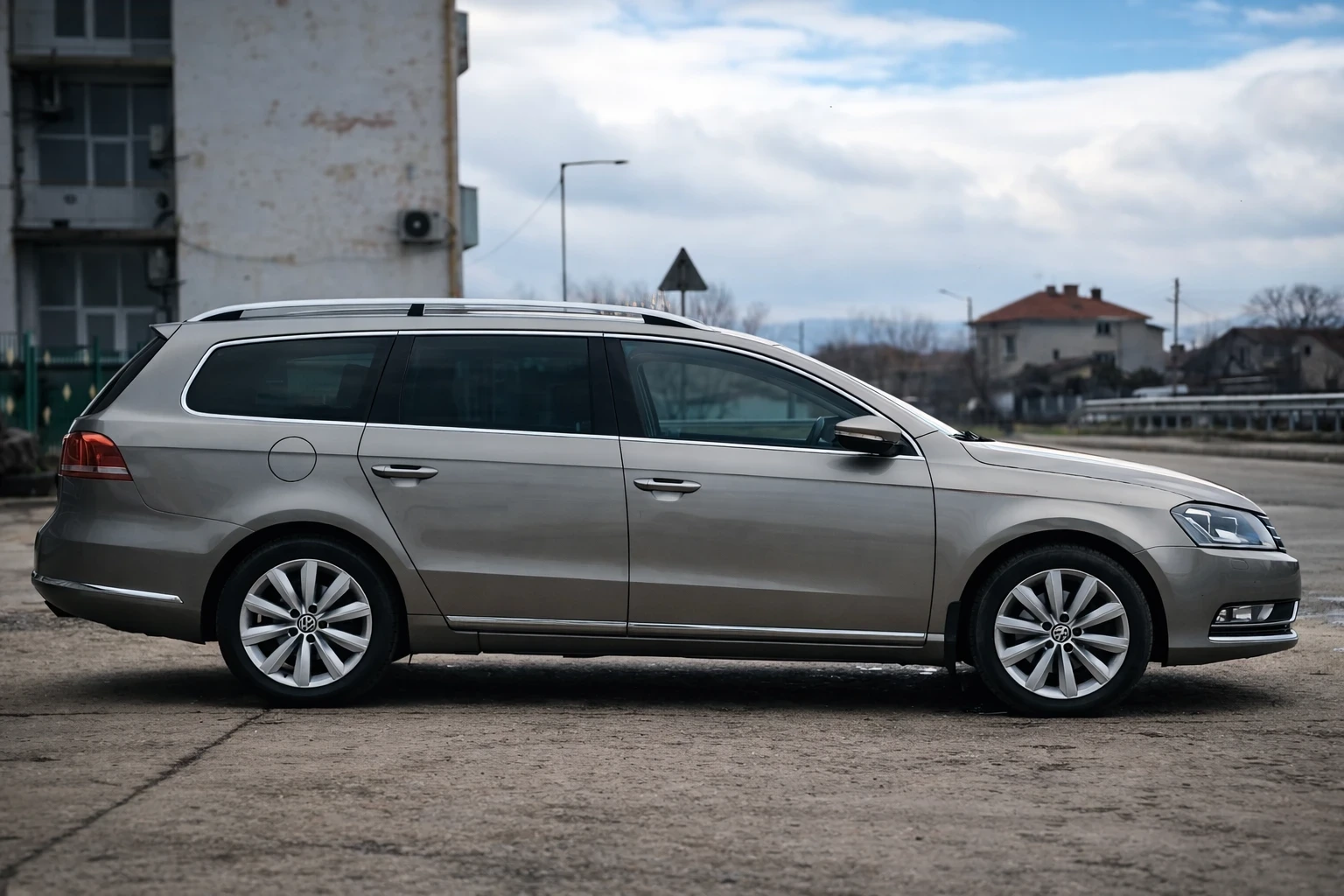 VW Passat 2.0 TDI/170hp/DSG/4motion/Dynaudio/Обдухване - изображение 5