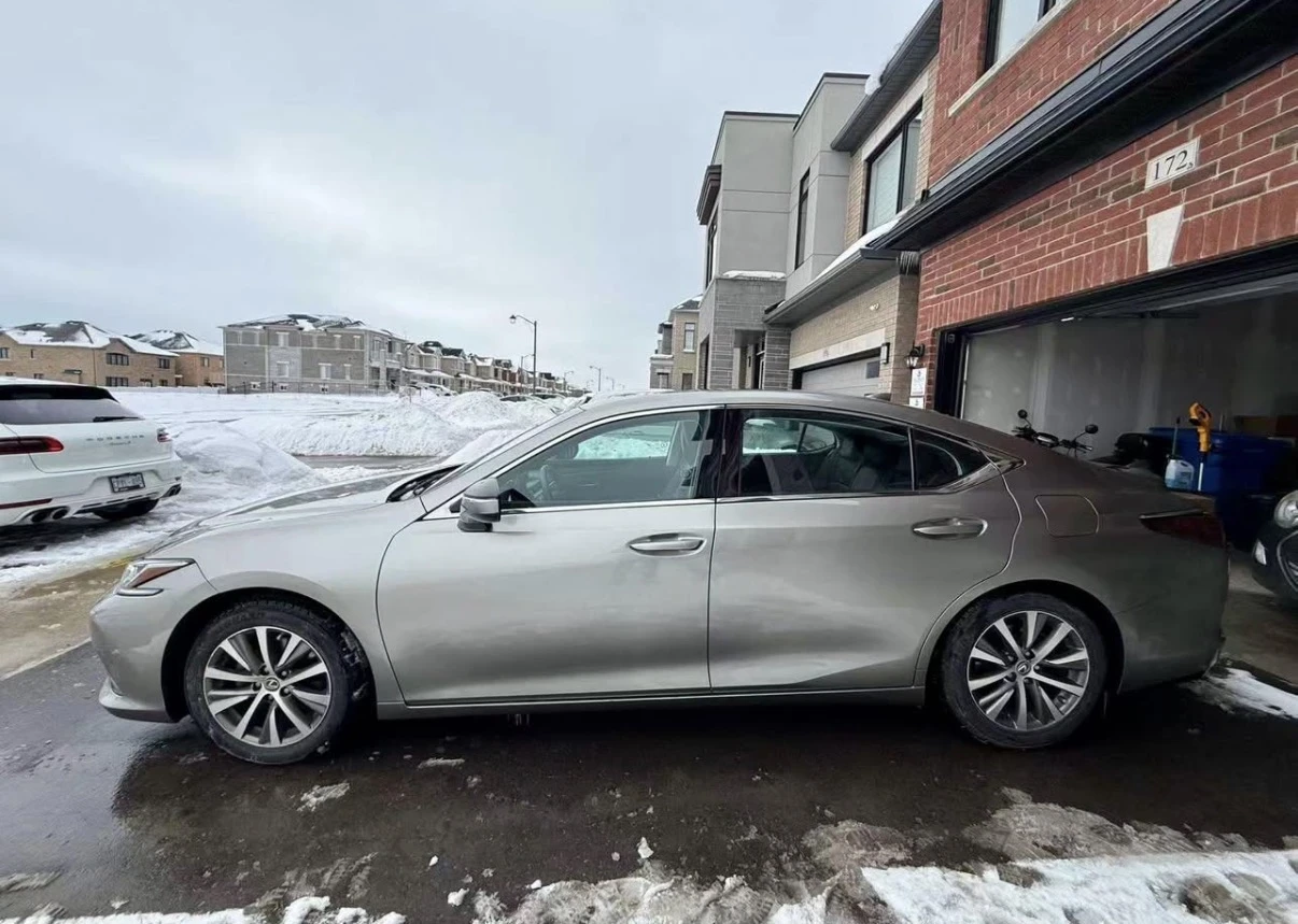 Lexus ES 350 БЕЗ ИНЦИДЕНТИ * * ОБДУХВАНЕ * * CARFAX * * ЛИЗИНГ  - изображение 3