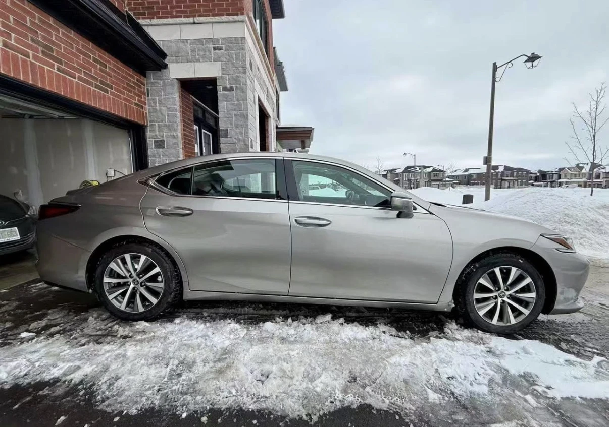 Lexus ES 350 БЕЗ ИНЦИДЕНТИ * * ОБДУХВАНЕ * * CARFAX * * ЛИЗИНГ  - изображение 6