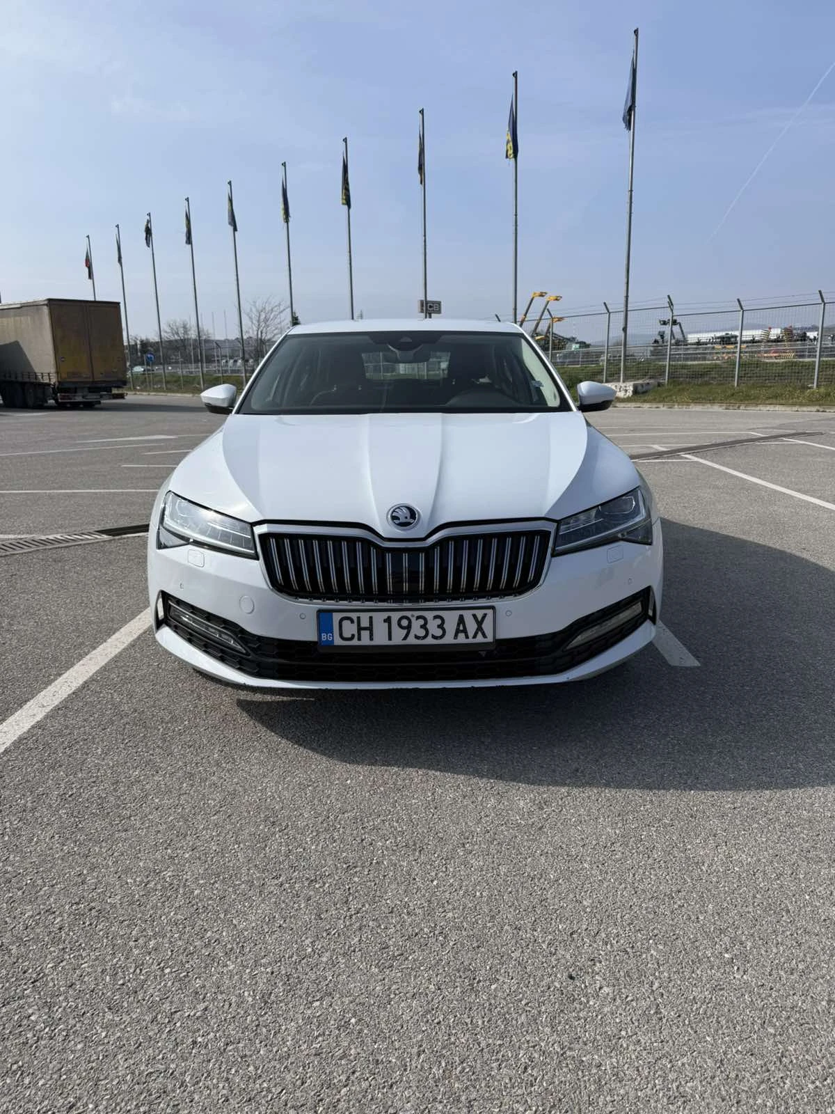 Skoda Superb 2.0 TSI, снимка 3 - Автомобили и джипове - 53871778