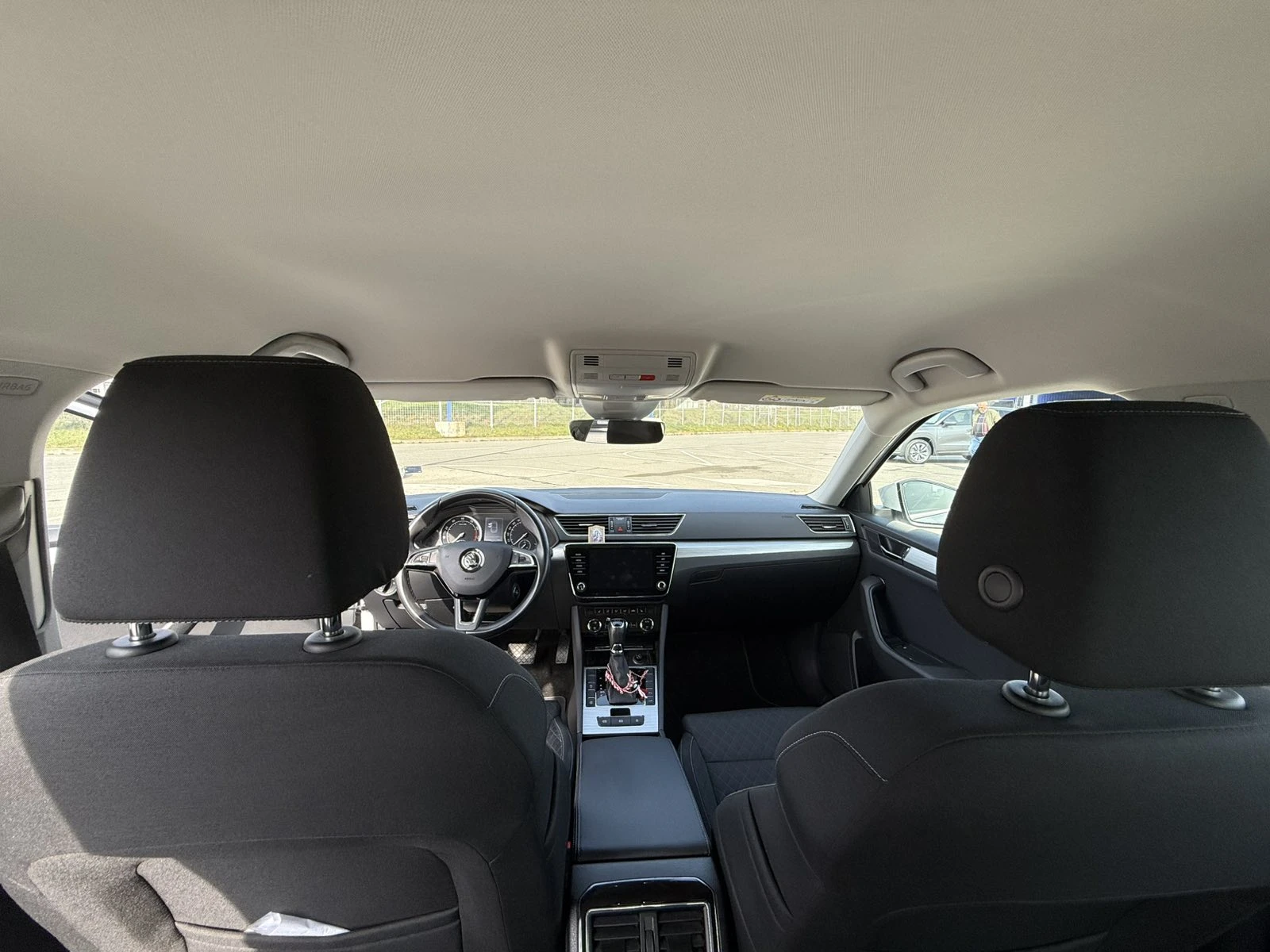 Skoda Superb 2.0 TSI, снимка 12 - Автомобили и джипове - 53871778