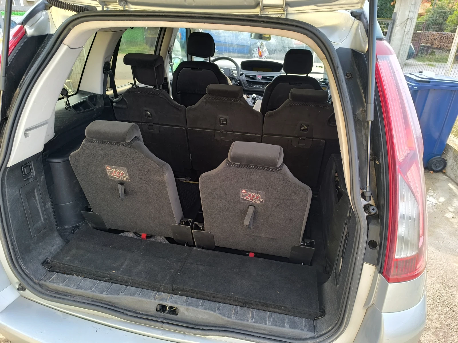 Citroen Grand C4 Picasso 1.8 125kc, снимка 5 - Автомобили и джипове - 54207577