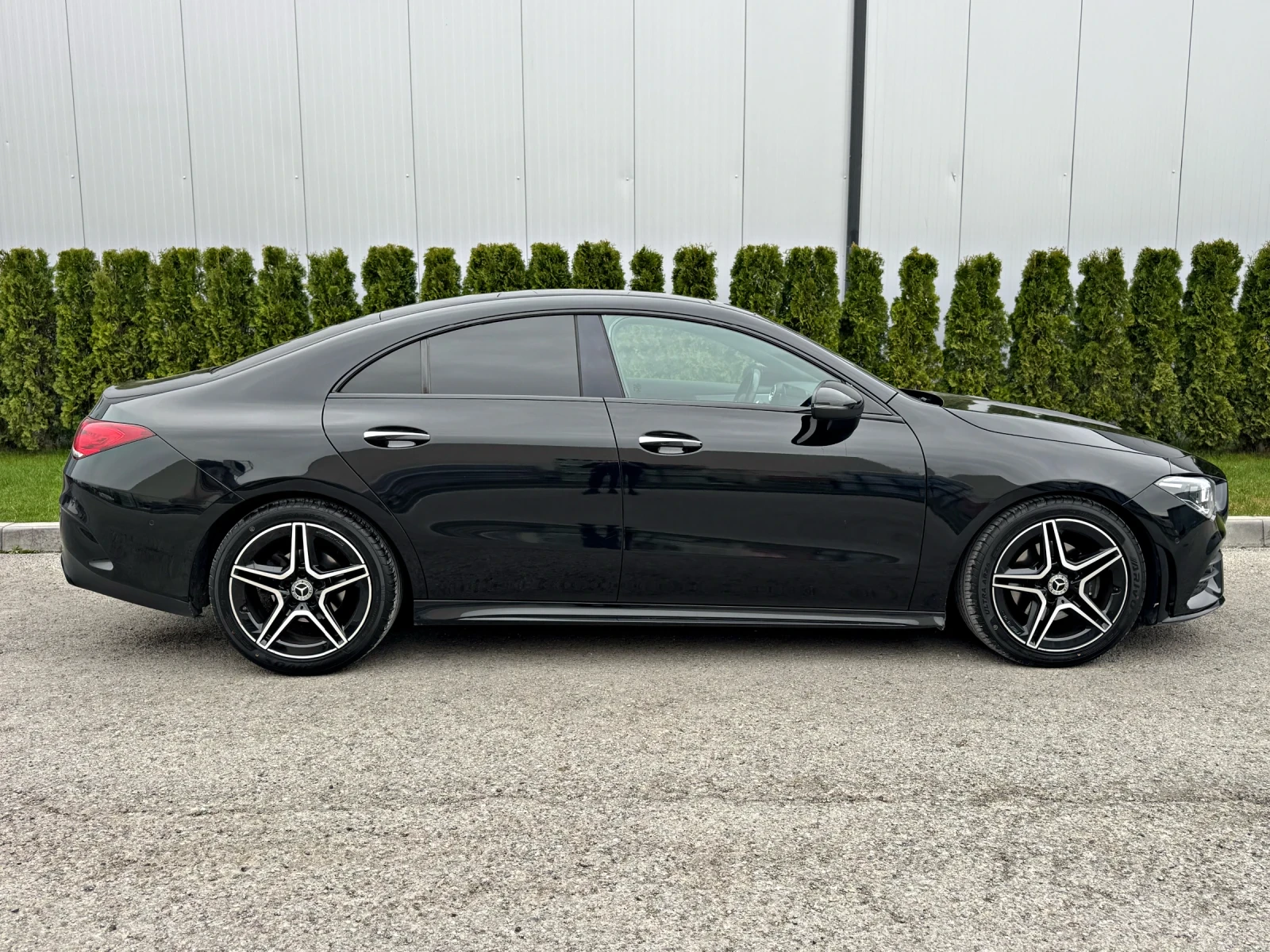 Mercedes-Benz CLA 180 CDI AMG/7G-Tronic/Shadow Line/Регистриран/Обслужен, снимка 7 - Автомобили и джипове - 54596535