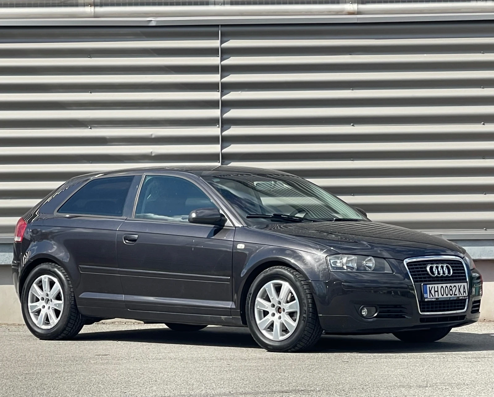 Audi A3 8P 2.0 TDI 140 К.С. 2 ЧИФТА ДЖАНТИ С ГУМИ ОБСЛУЖЕН, снимка 2 - Автомобили и джипове - 54732524