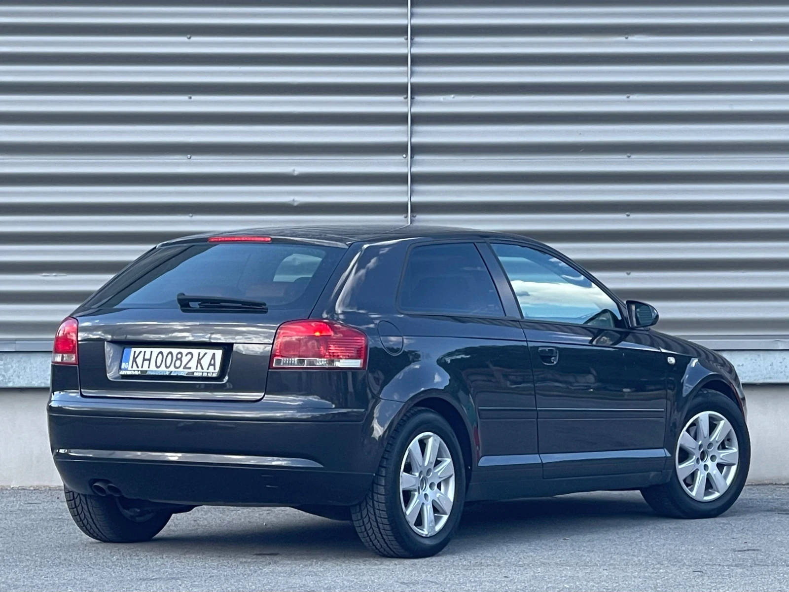 Audi A3 8P 2.0 TDI 140 К.С. 2 ЧИФТА ДЖАНТИ С ГУМИ ОБСЛУЖЕН, снимка 8 - Автомобили и джипове - 54732524