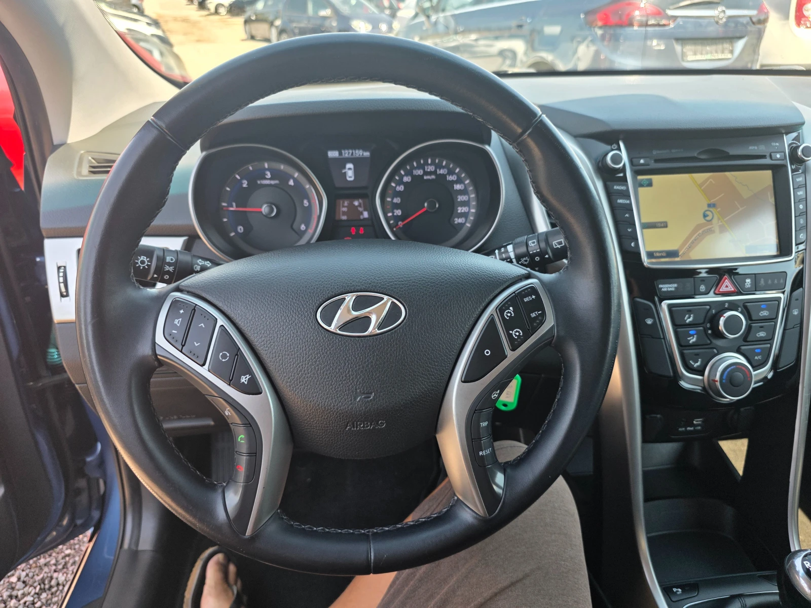 Hyundai I30 1.6CRDI 110K.C NAVI KAMERA EURO6 | Mobile.bg � ����������� 13