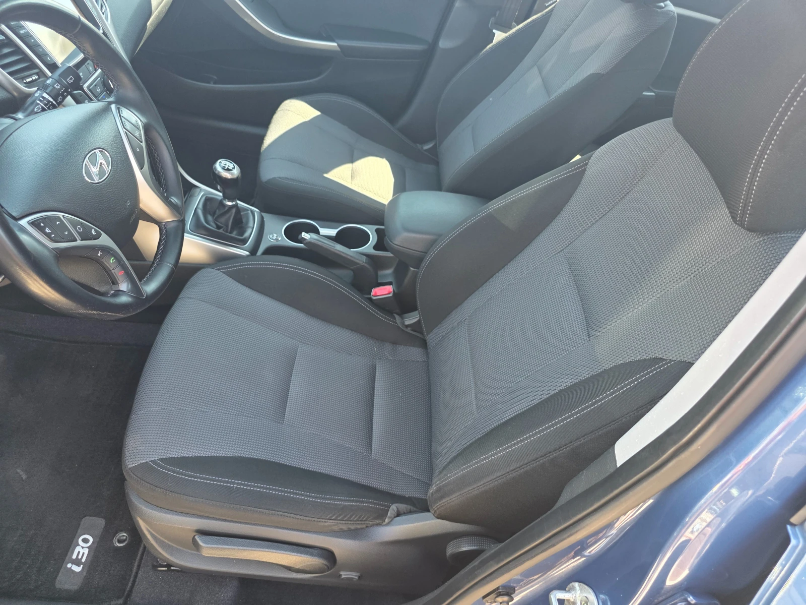 Hyundai I30 1.6CRDI 110K.C NAVI KAMERA EURO6 | Mobile.bg � ����������� 15