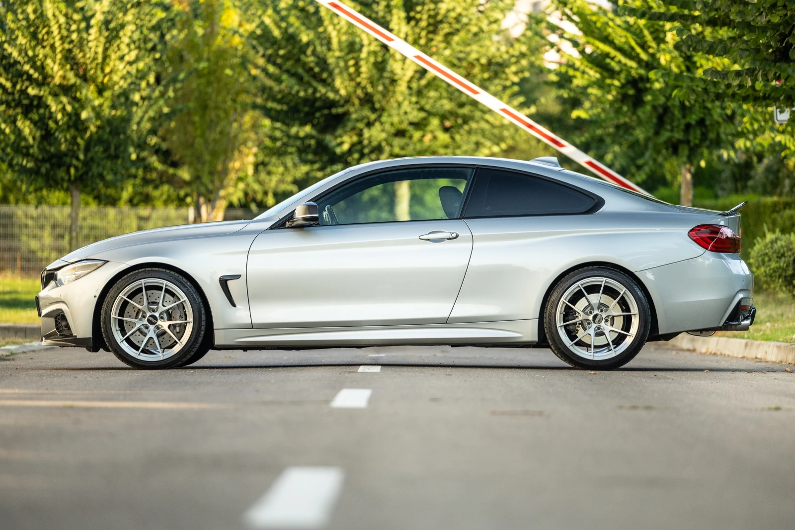 BMW 440, снимка 2 - Автомобили и джипове - 55647190