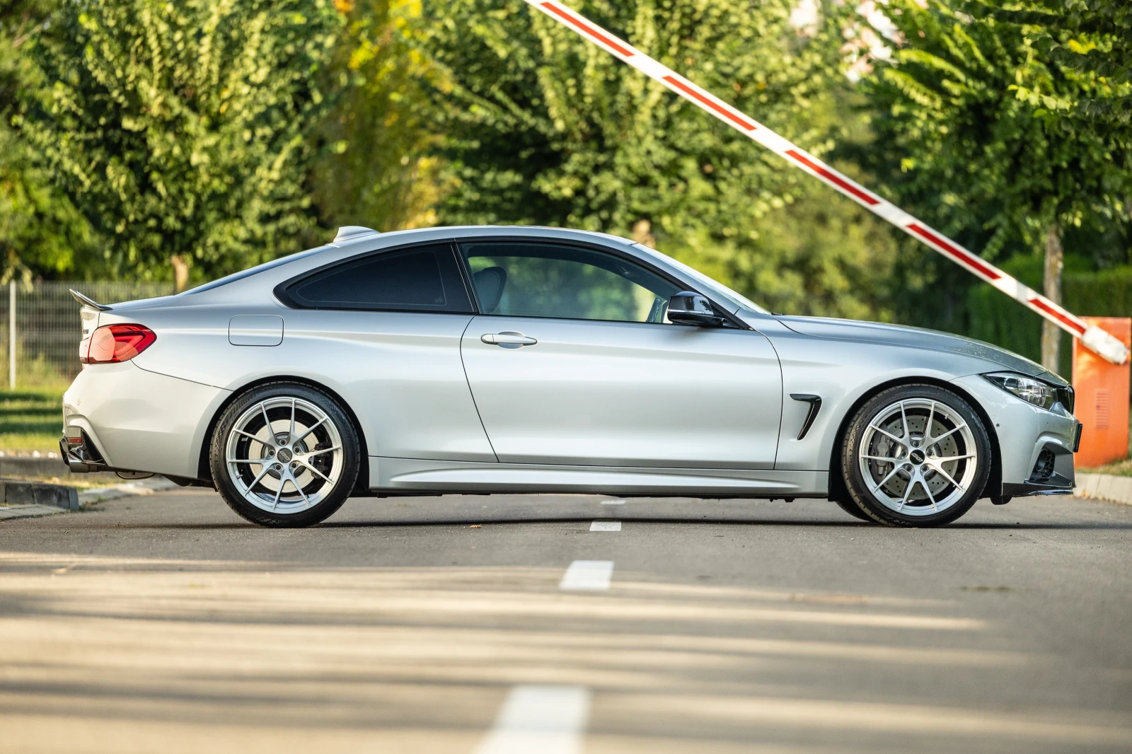 BMW 440, снимка 4 - Автомобили и джипове - 55647190