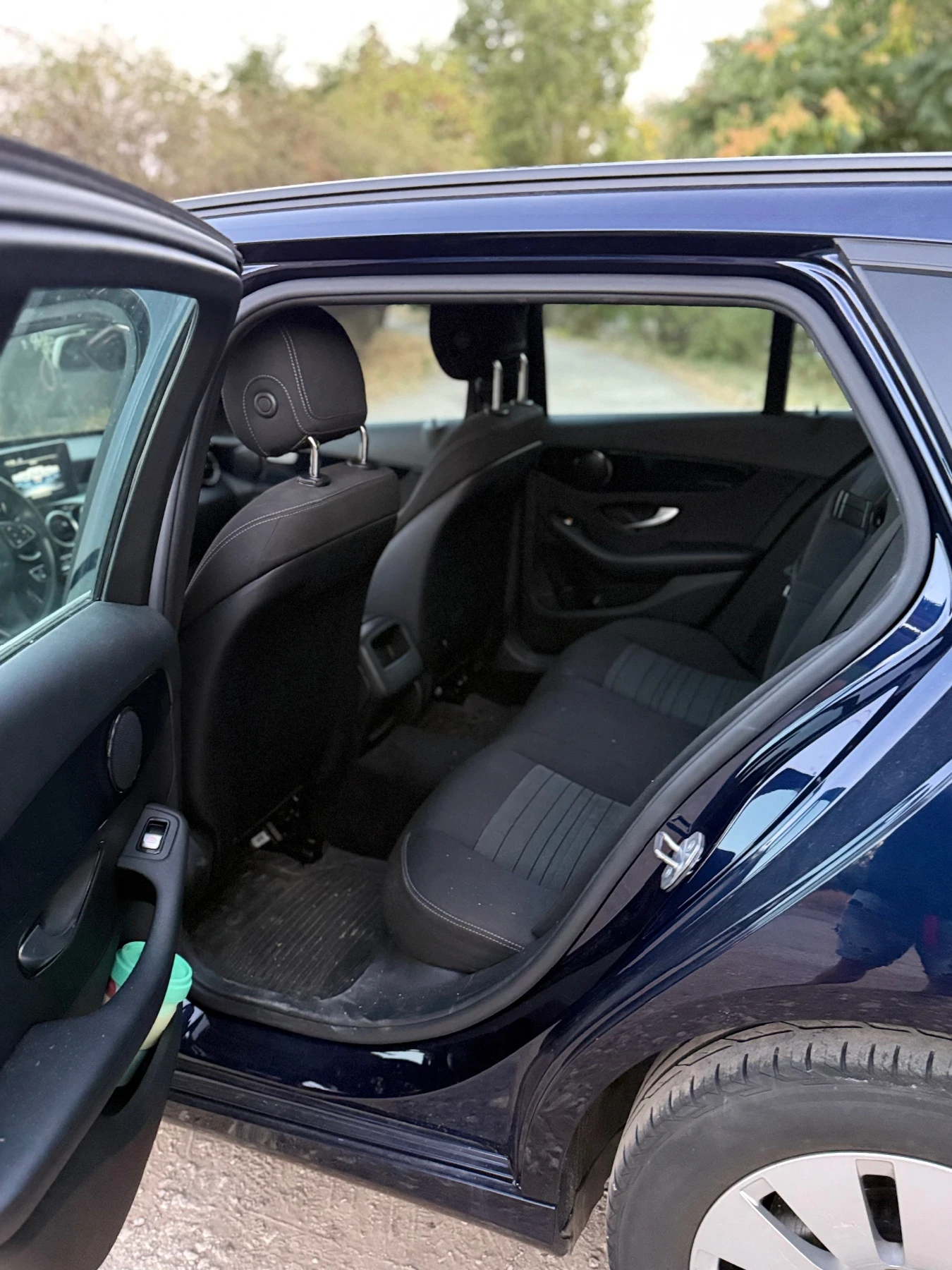 Mercedes-Benz C 220, снимка 8 - Автомобили и джипове - 55692202