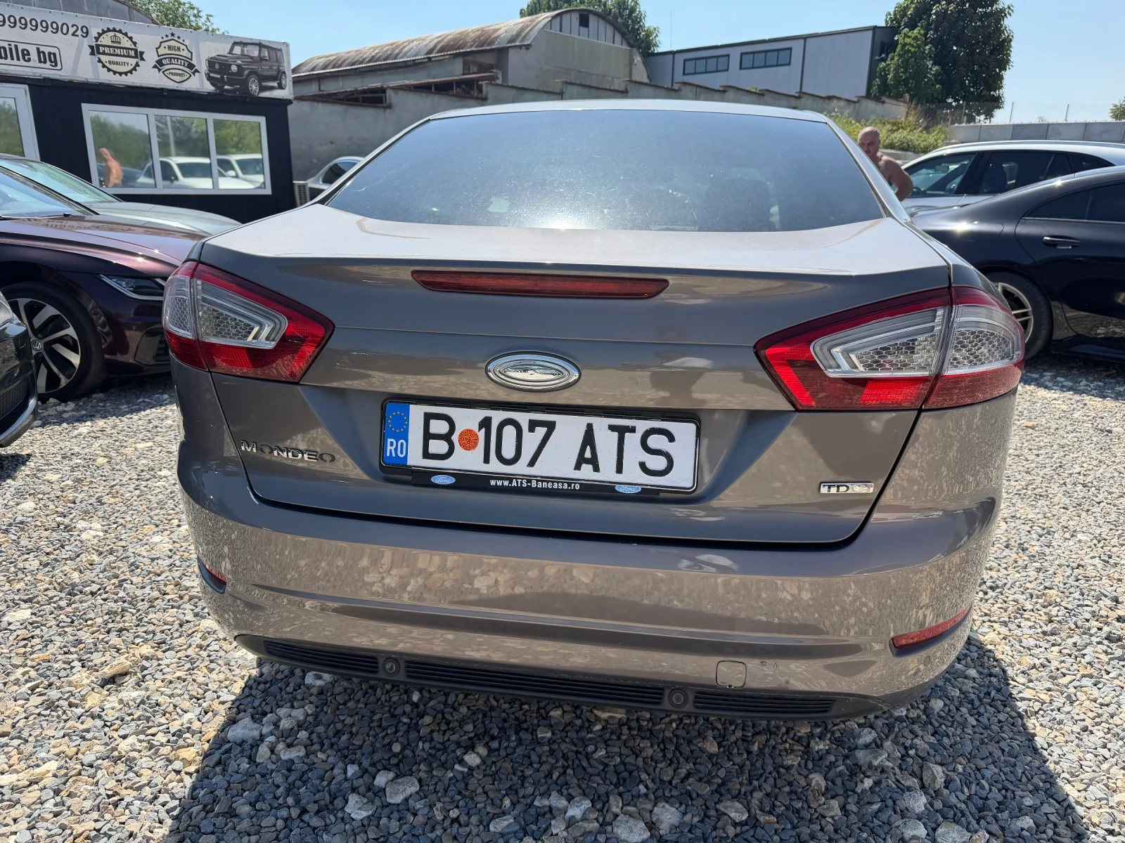 Ford Mondeo 2.0D* АВТОМАТИК* КОЖА, снимка 9 - Автомобили и джипове - 55856678