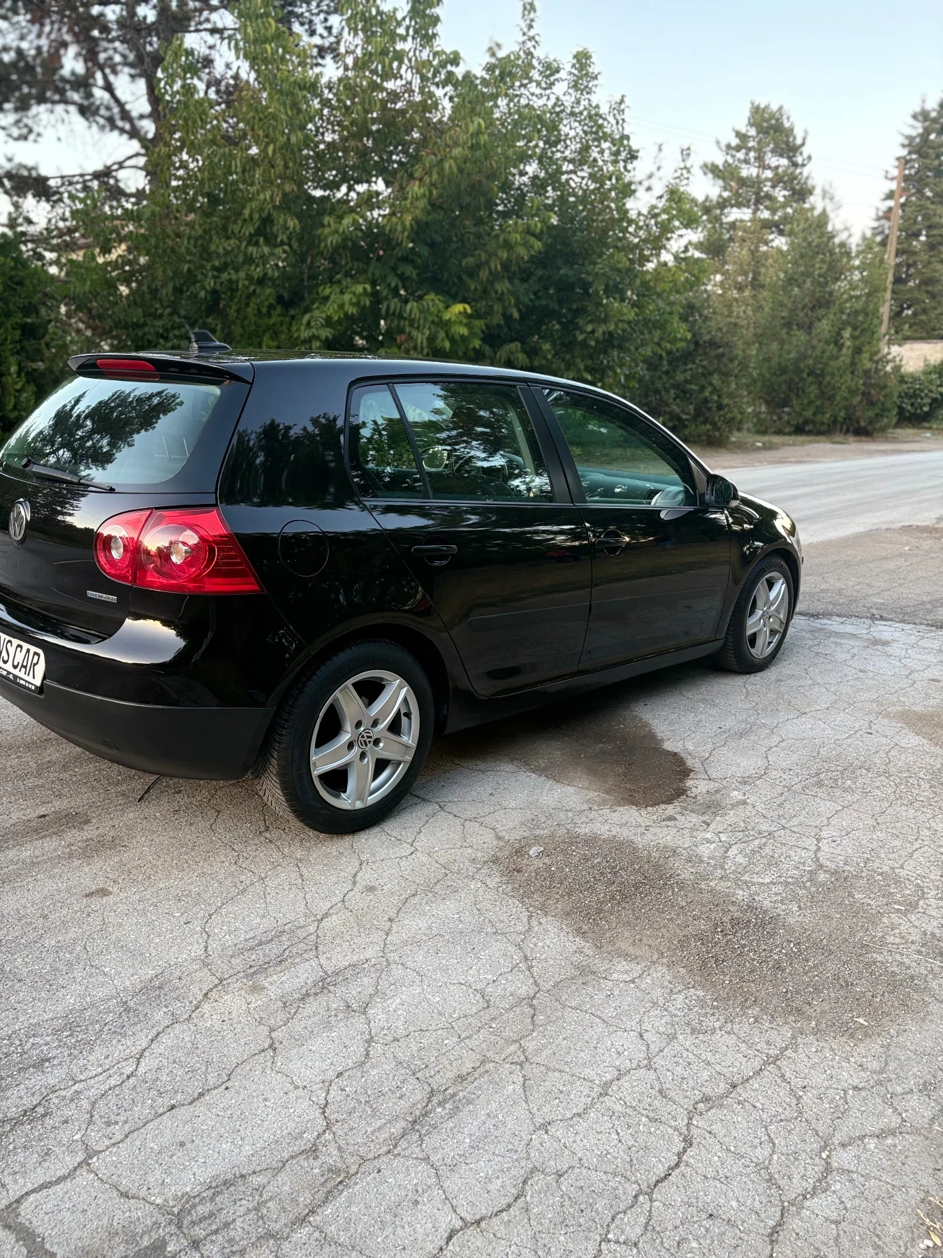 VW Golf 1.9 TDI, снимка 6 - Автомобили и джипове - 55993926
