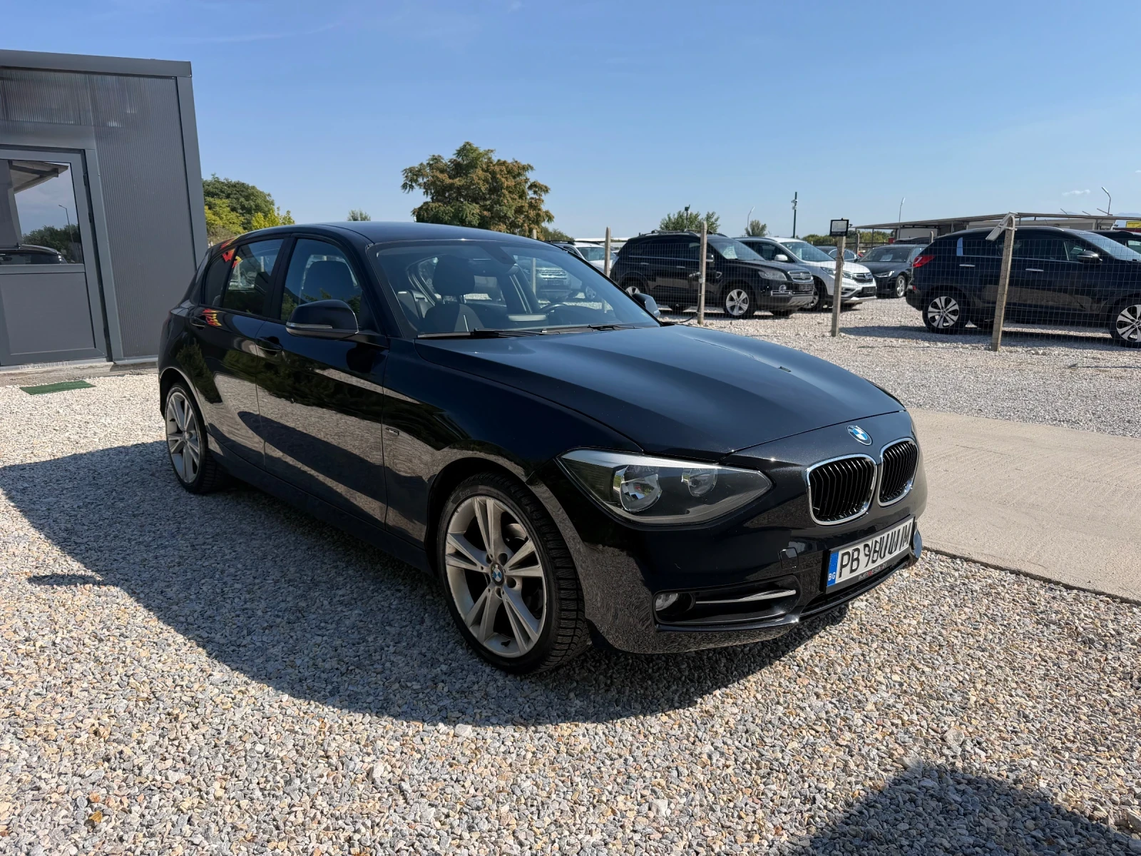 BMW 118 2.0d 143kc. Sport, снимка 2 - Автомобили и джипове - 56153673
