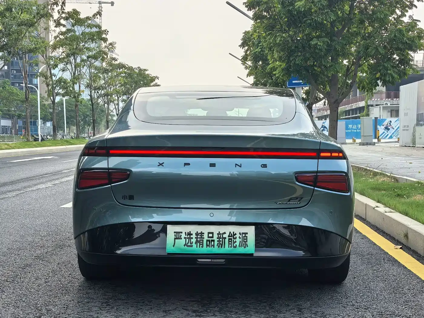 Xpeng P7 2023* WING* AWD PERFORMANCE* DUAL MOTOR* 86 KWH* 4, снимка 9 - Автомобили и джипове - 56751232